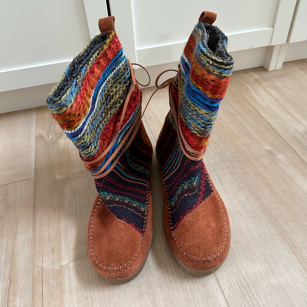 Toms Nepal Boot Cognac Suede NWT
